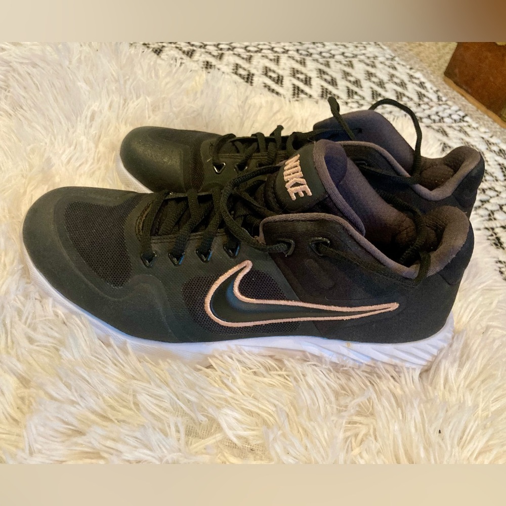 Nike Black Softball Shoes Sz 7.5